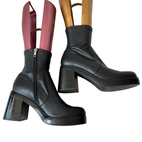 Steve Madden y2k style boots - Picture 7 of 11